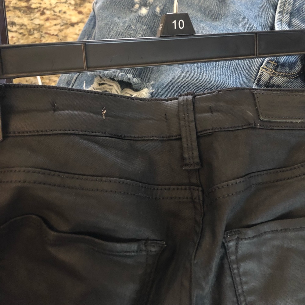 Coated skinny jeans - Picture 13 of 16
